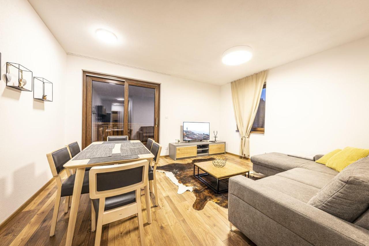 Apartmanovy Dom Poludnica - Chopok Juh Tále Kültér fotó