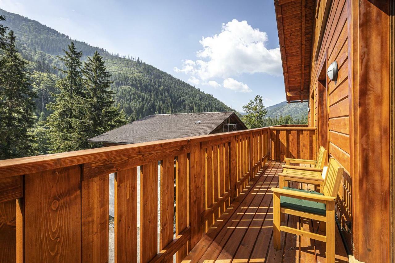 Apartmanovy Dom Poludnica - Chopok Juh Tále Kültér fotó