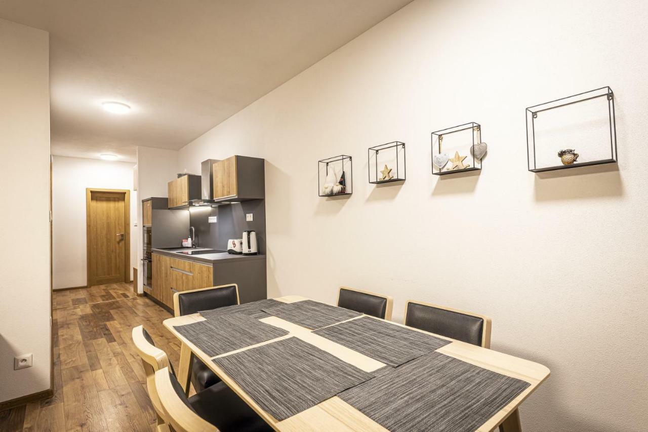 Apartmanovy Dom Poludnica - Chopok Juh Tále Kültér fotó