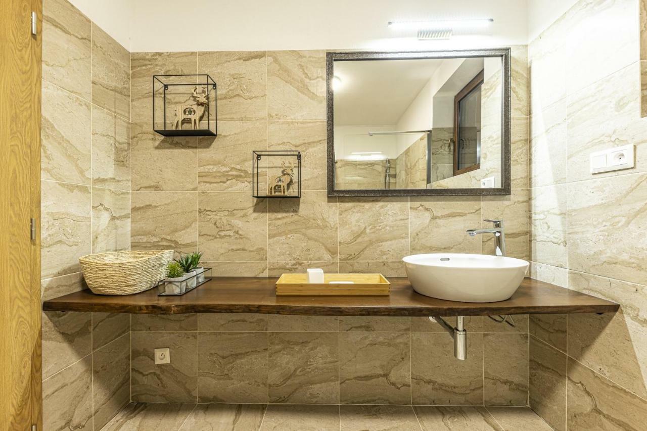 Apartmanovy Dom Poludnica - Chopok Juh Tále Kültér fotó